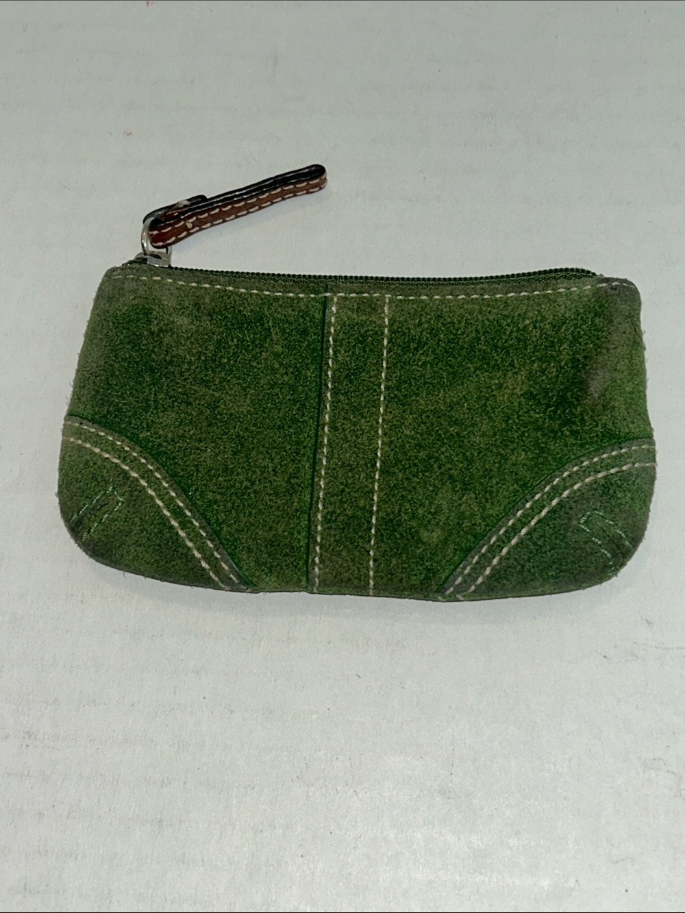 Vintage COACH green suede mini skinny coin purse w/ key ring - Picture 2 of 6